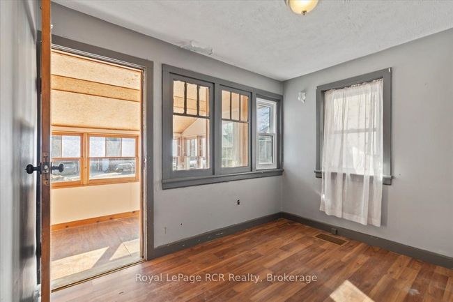 315 Mcnab St, House other with 3 bedrooms, 2 bathrooms and 1 parking in Walkerton ON | Image 6