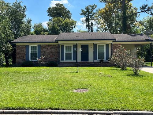 805 Ponderosa Dr, Valdosta, GA, 31601-3465 | Card Image