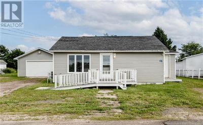 57 Rue évangéline, House other with 2 bedrooms, 1 bathrooms and null parking in Richibucto NB | Image 2