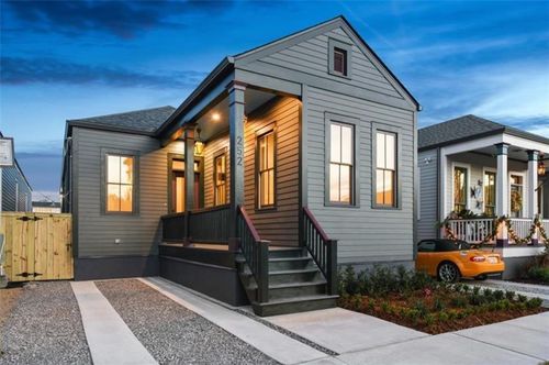 252 Elmira Ave, New Orleans, LA, 70114-1233 | Card Image