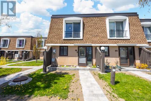 19-2 Paradise Boulevard, Ramara, ON, L0K1B0 | Card Image