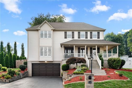 124 Dolores Dr, Irwin, PA, 15642-5519 | Card Image