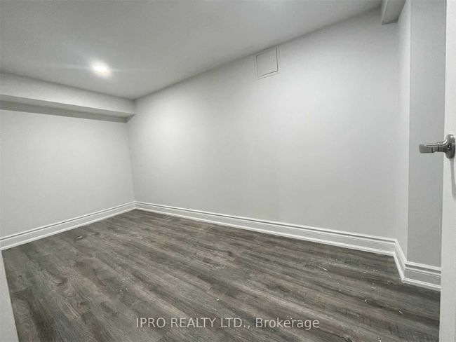 LOWER - 1524 Leger Way, House other with 3 bedrooms, 1 bathrooms and 1 parking in Milton ON | Image 13