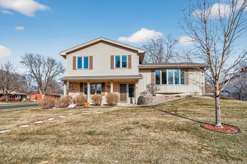 6331 Riverview Ter Ne, Fridley, MN, 55432-4845 | Card Image