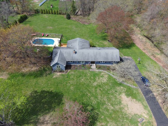 20 Mill Brook Ter, House other with 4 bedrooms, 3 bathrooms and 6 parking in Monroe CT | Image 36