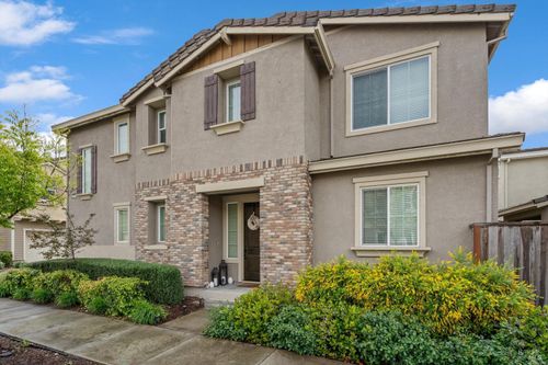 2043 Karen Pl, Rohnert Park, CA, 94928-5062 | Card Image