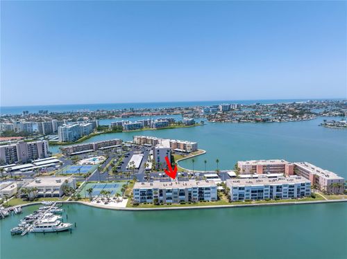 106-7625 Sun Island Dr S, South Pasadena, FL, 33707-4426 | Card Image