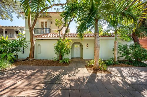 3240 Morris Ln, Miami, FL, 33133-3231 | Card Image