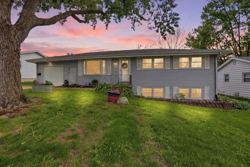 709 Kathleen Dr, Normal, IL, 61761-4029 | Card Image