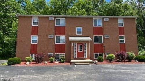 3-166 Kendall Ave, Campbell, OH, 44405-2028 | Card Image