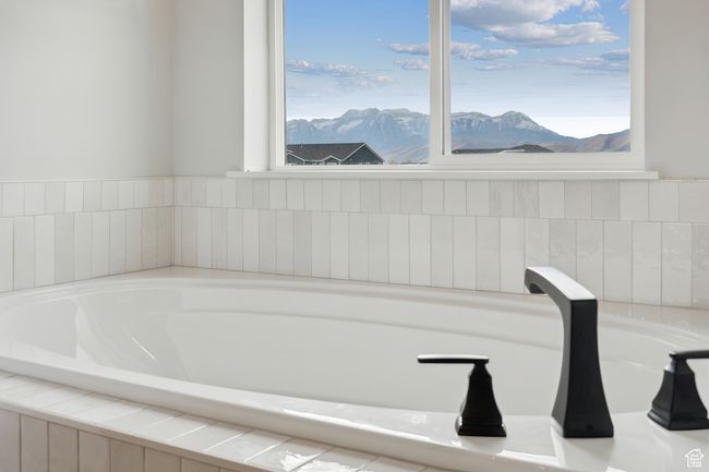 1358 S 1140 E, House other with 4 bedrooms, 4 bathrooms and 7 parking in Heber City UT | Image 24