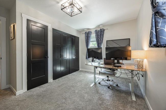 805 Babs Ave, Home with 4 bedrooms, 2 bathrooms and null parking in Benton City WA | Image 22