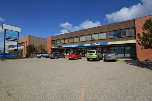 {{alt}} | Card Image