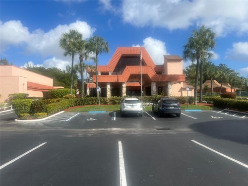 apt-104-3160 Holiday Springs Blvd, Margate, FL, 33063-5413 | Card Image