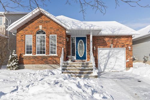 500 Freeman Crescent, Kingston, ON, K7K7C9 | Card Image