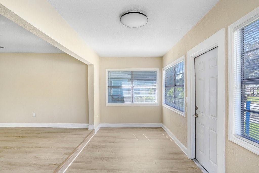 Residential in GIBSONTON 4