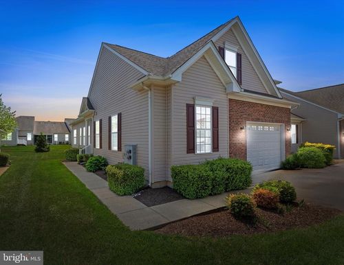 307 Obelisk Ln, MIDDLETOWN, DE, 19709-4607 | Card Image