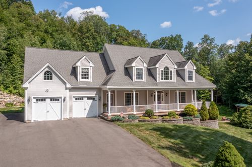 93 Oakwood Dr, Harwinton, CT, 06791-1307 | Card Image
