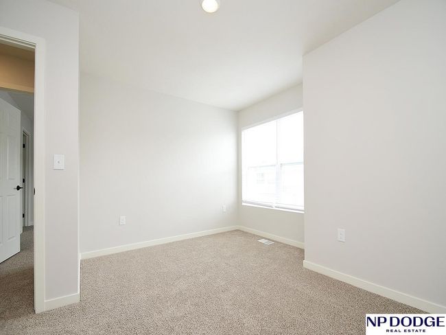 20856 S Plz, Townhouse with 3 bedrooms, 3 bathrooms and 2 parking in Elkhorn NE | Image 18
