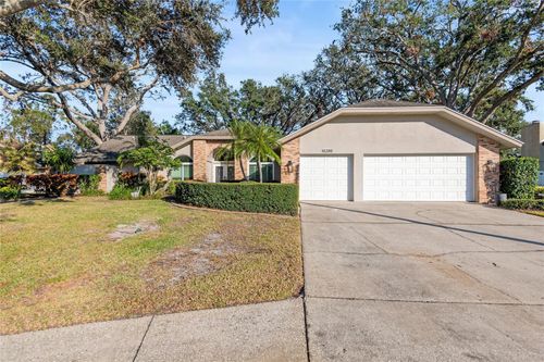 10285 Barry Dr, Largo, FL, 33774-5440 | Card Image
