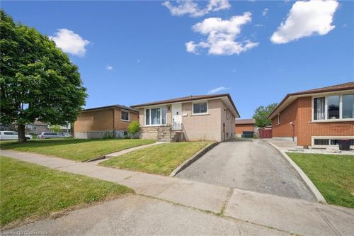 56 Moffat Dr, Cambridge, ON, N1R6C2 | Card Image