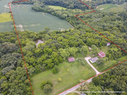 28334 Pleasant Dale Rd, Girard, IL, 62640-7145 | Card Image