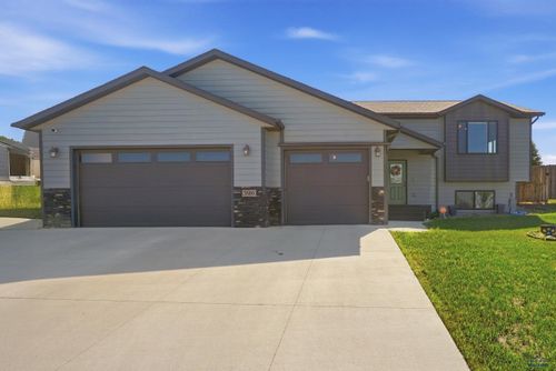 3580 Blackpowder Rd, Rapid City, SD, 57703-8552 | Card Image