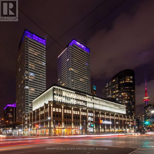 4011-19 Bathurst St, Toronto, ON, M5V0N2 | Card Image