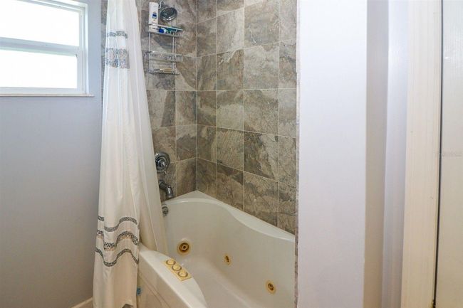22191 New Rochelle Ave, House other with 3 bedrooms, 2 bathrooms and null parking in PORT CHARLOTTE FL | Image 28