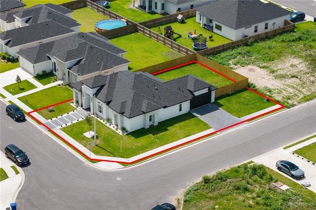 1105 Lorelai Dr, House other with 4 bedrooms, 3 bathrooms and 2 parking in San Juan TX | Image 15