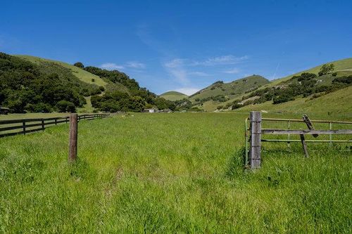 100 San Juan Canyon Rd, San Juan Bautista, CA, 95045 | Card Image