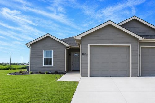 3004 Fountain, Salina, KS, 67401 | Card Image