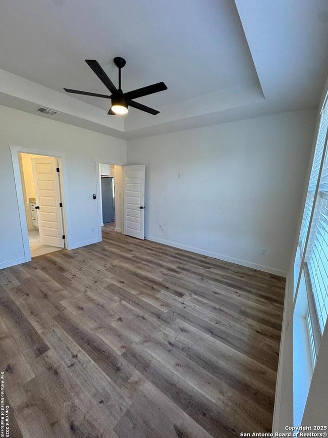 2002 Owens Ave, House other with 3 bedrooms, 2 bathrooms and null parking in Three Rivers TX | Image 11