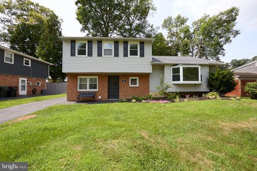 48 E Cherokee Dr, Newark, DE, 19713-3901 | Card Image