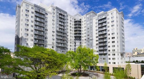 2b-1043-450 N 18th St, PHILADELPHIA, PA, 19130-3918 | Card Image