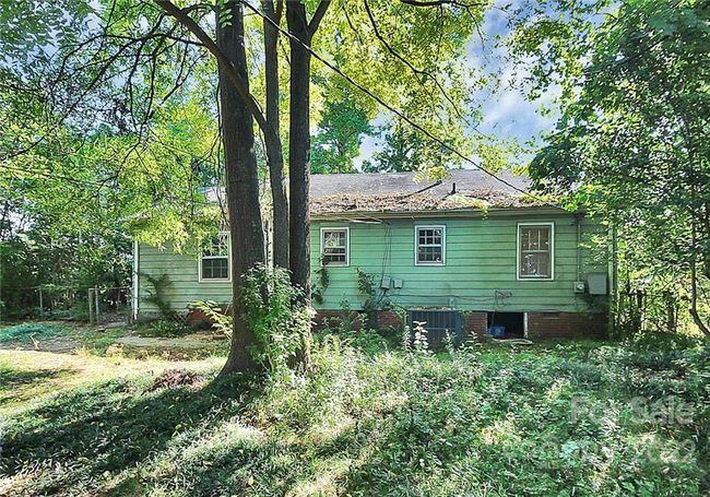 1518 Pierson Dr, House other with 2 bedrooms, 1 bathrooms and null parking in Charlotte NC | Image 6