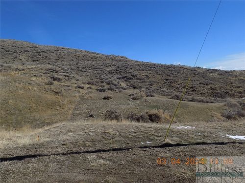 215 N 1st St, Bearcreek, MT, 59007-9519 | Card Image