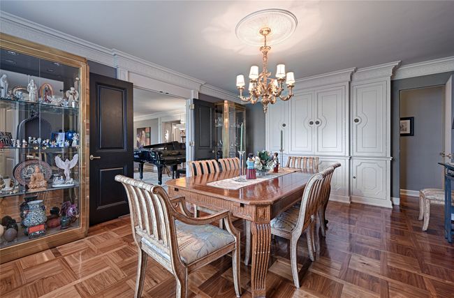 Dining room | Image 4
