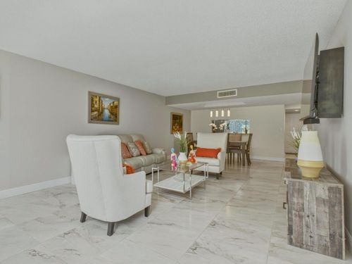 116-6698 N 10th Ave Avenue N, Lake Worth, FL, 33467 | Card Image
