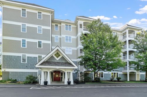 unit-216-5 Sally Sweets Way, Salem, NH, 03079-3375 | Card Image