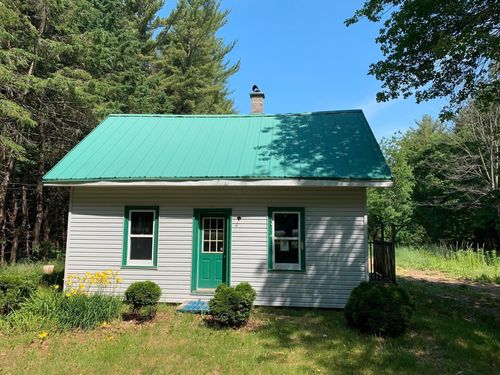 4059 Highway 1, South Berwick, NS, B0P1E0 | Card Image