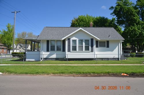 791 Mcallister Ave, Benton Harbor, MI, 49022-5118 | Card Image