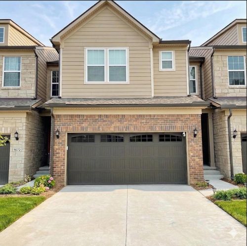 102-23102 Addison Circle, Commerce Twp, MI, 48390 | Card Image