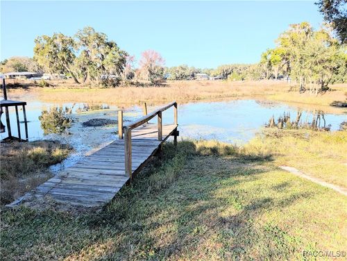 3990 N Bluewater Dr, Hernando, FL, 34442-3150 | Card Image