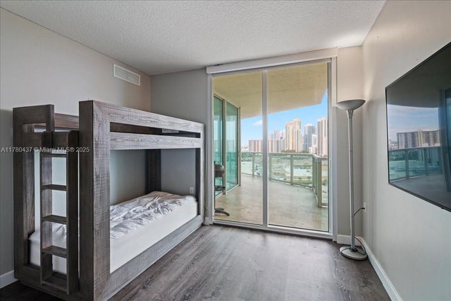UNIT-1202 - 200 Sunny Isles Blvd, Condo with 3 bedrooms, 2 bathrooms and null parking in Sunny Isles Beach FL | Image 20