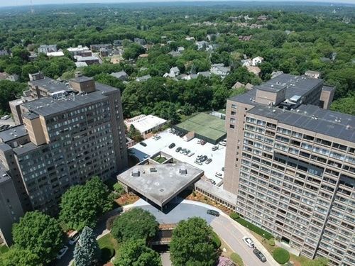 apt-1613n-250 Hammond Pond Pkwy, Chestnut Hill, MA, 02467-1564 | Card Image