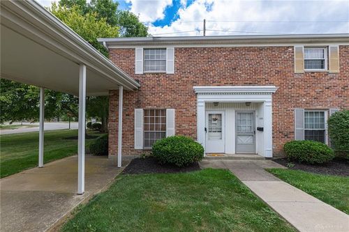 843 Clareridge Ln, Centerville, OH, 45458-2676 | Card Image