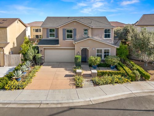 6421 W Indianapolis Ave, Fresno, CA, 93723-8180 | Card Image