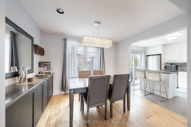 619 Beckworth Sq, House other with 3 bedrooms, 2 bathrooms and 4 parking in Pickering ON | Image 7