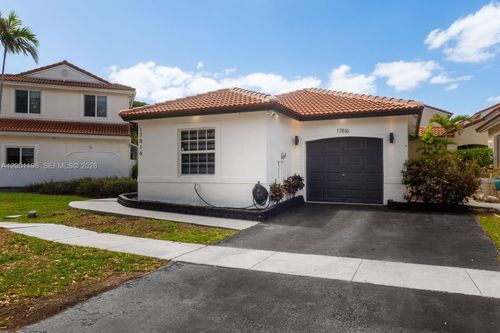 17816 Sw 10th Ln, Pembroke Pines, FL, 33029-4404 | Card Image